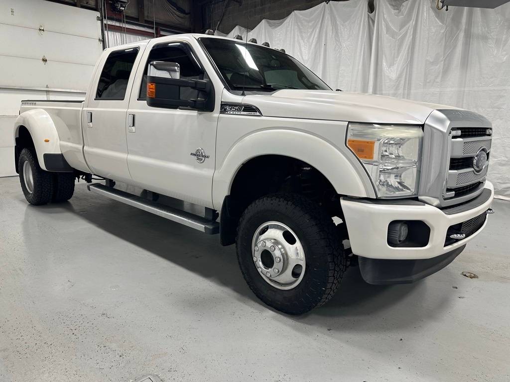 2016 Ford Super Duty F-350 Platinum — Pickup Truck — 69,001 mi — Middletown, PA