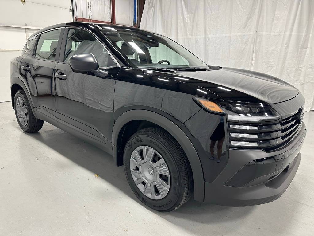 2025 Nissan Kicks S — SUV — 10,472 mi — Middletown, PA