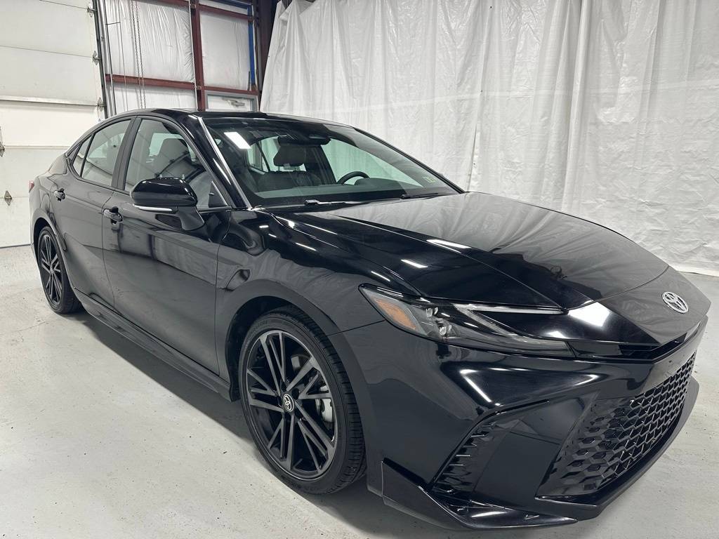 2025 Toyota Camry XSE — Sedan — 17,879 mi — Middletown, PA