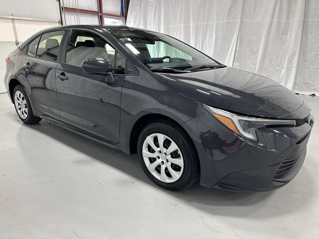 2025 Toyota Corolla Hybrid LE — Sedan — 10,843 mi — Middletown, PA