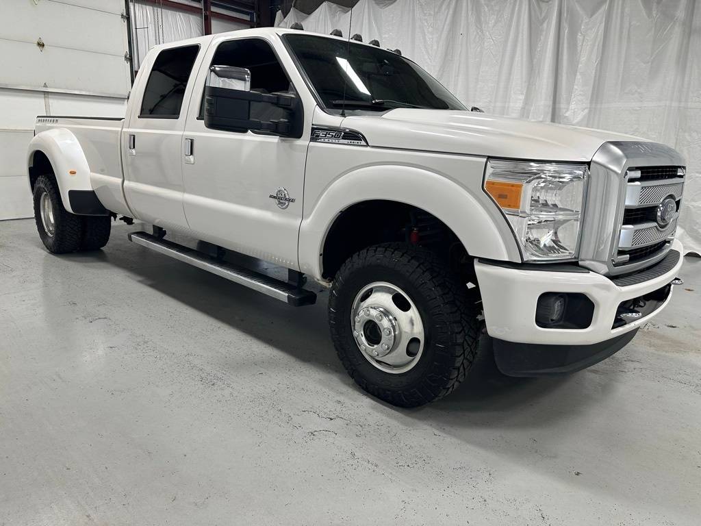 2016 Ford Super Duty F-350 Platinum — Pickup Truck — 85,636 mi — Middletown, PA