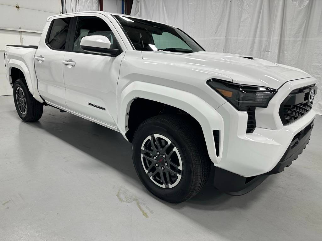 2025 Toyota Tacoma TRD Sport — Pickup Truck — 11,165 mi — Middletown, PA