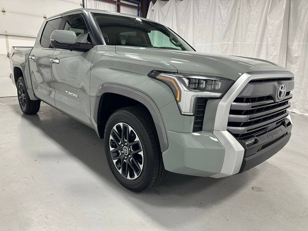 2024 Toyota Tundra Limited — Pickup Truck — 11,203 mi — Middletown, PA