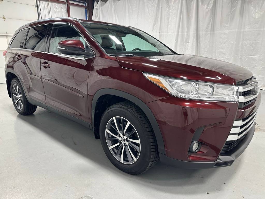 2019 Toyota Highlander XLE — SUV — 65,409 mi — Middletown, PA
