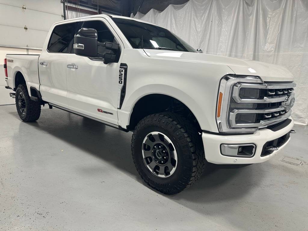 2023 Ford Super Duty F-250 Platinum — Pickup Truck — 31,867 mi — Middletown, PA
