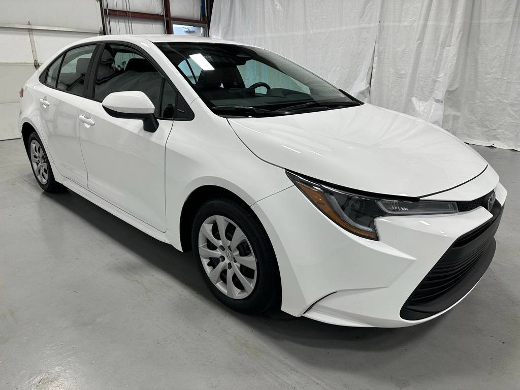 2025 Toyota Corolla LE — Sedan — 19,673 mi — Middletown, PA