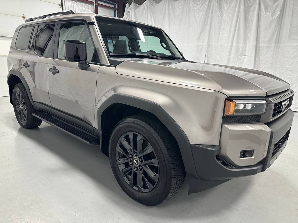 2024 Toyota Land Cruiser Base — SUV — 13,010 mi — Middletown, PA