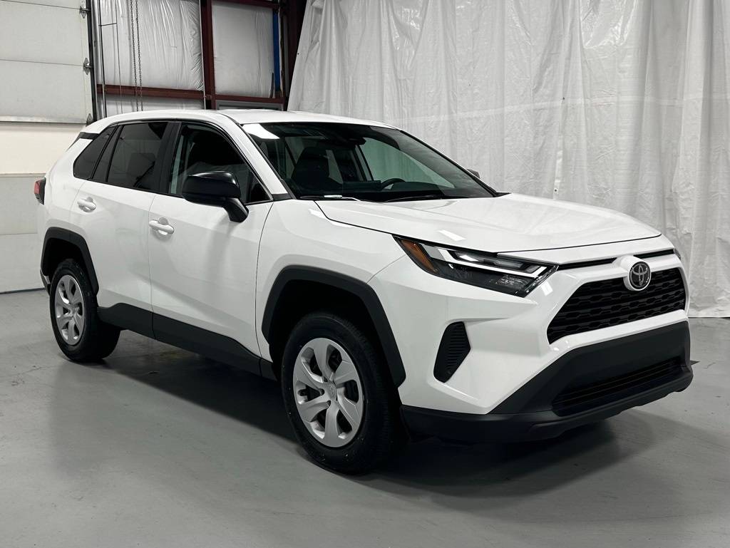 2024 Toyota RAV4 LE — SUV — 12,822 mi — Middletown, PA