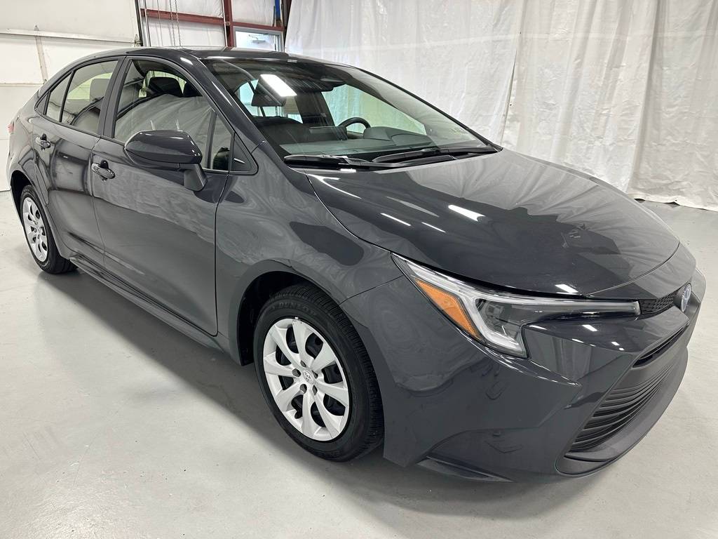 2025 Toyota Corolla Hybrid LE — Sedan — 11,742 mi — Middletown, PA