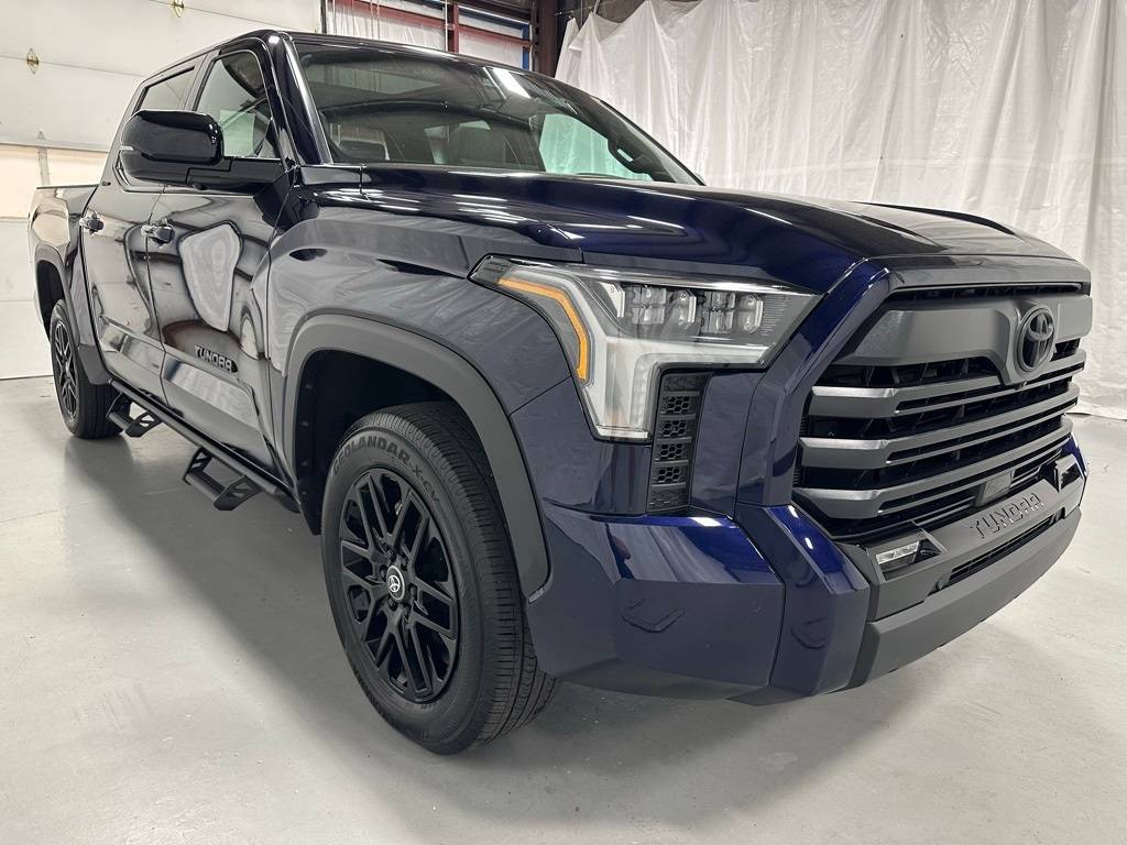 2025 Toyota Tundra Limited — Pickup Truck — 15,840 mi — Middletown, PA
