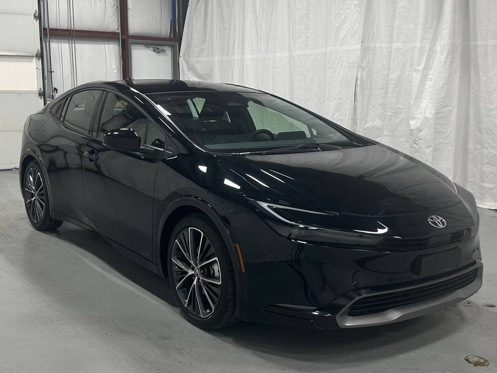 2024 Toyota Prius XLE — Hatchback — 8,708 mi — Middletown, PA