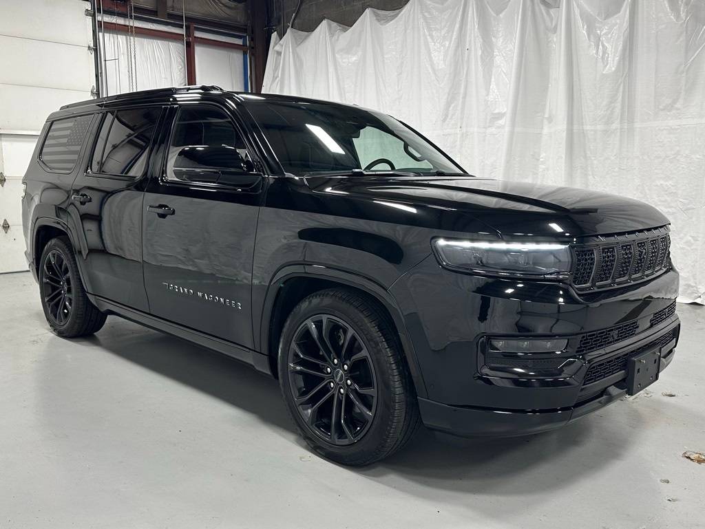 2023 Jeep Grand Wagoneer Series II Obsidian — SUV — 23,557 mi — Middletown, PA