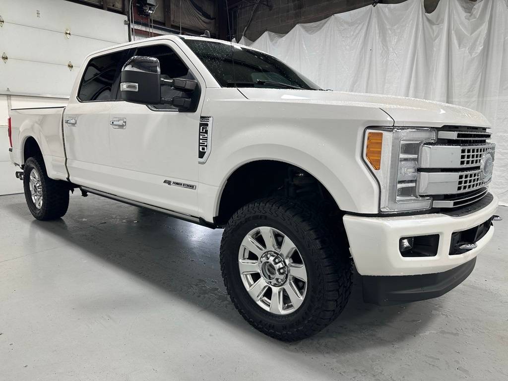 2019 Ford Super Duty F-250 Platinum — Pickup Truck — 168,171 mi — Middletown, PA