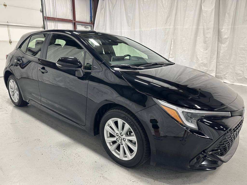 2025 Toyota Corolla Hatchback SE — Hatchback — 9,222 mi — Middletown, PA