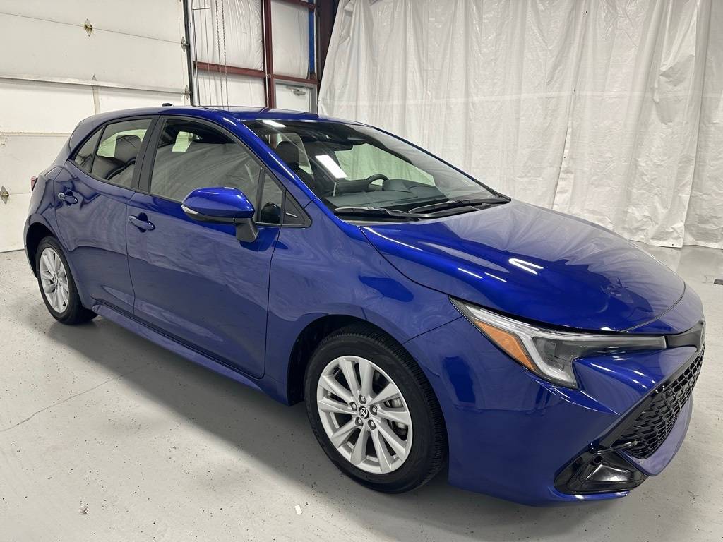 2025 Toyota Corolla Hatchback SE — Hatchback — 10,273 mi — Middletown, PA