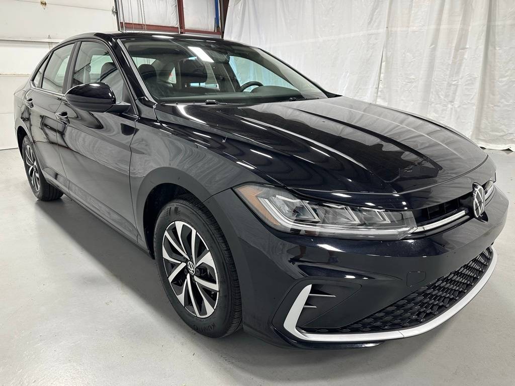 2025 Volkswagen Jetta S — Sedan — 14,232 mi — Middletown, PA