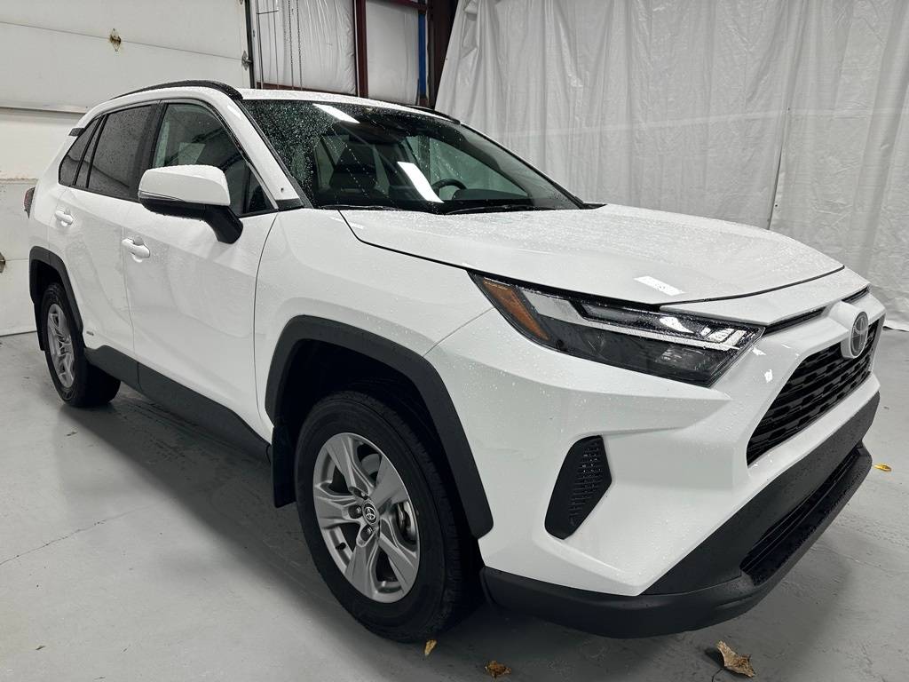 2025 Toyota RAV4 Hybrid XLE — SUV — 16,108 mi — Middletown, PA