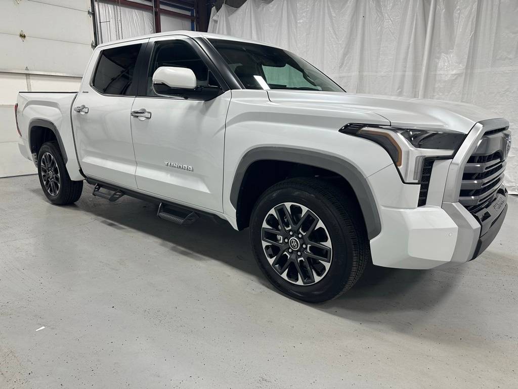 2024 Toyota Tundra Limited — Pickup Truck — 9,741 mi — Middletown, PA