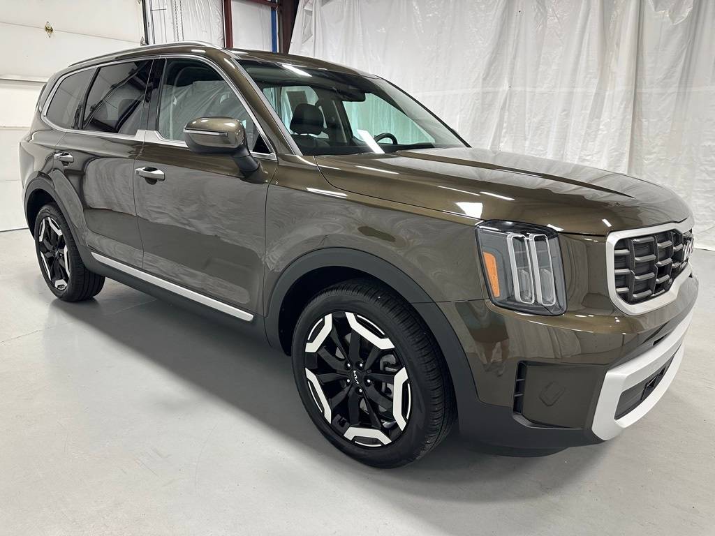 2025 Kia Telluride S — SUV — 16,081 mi — Middletown, PA