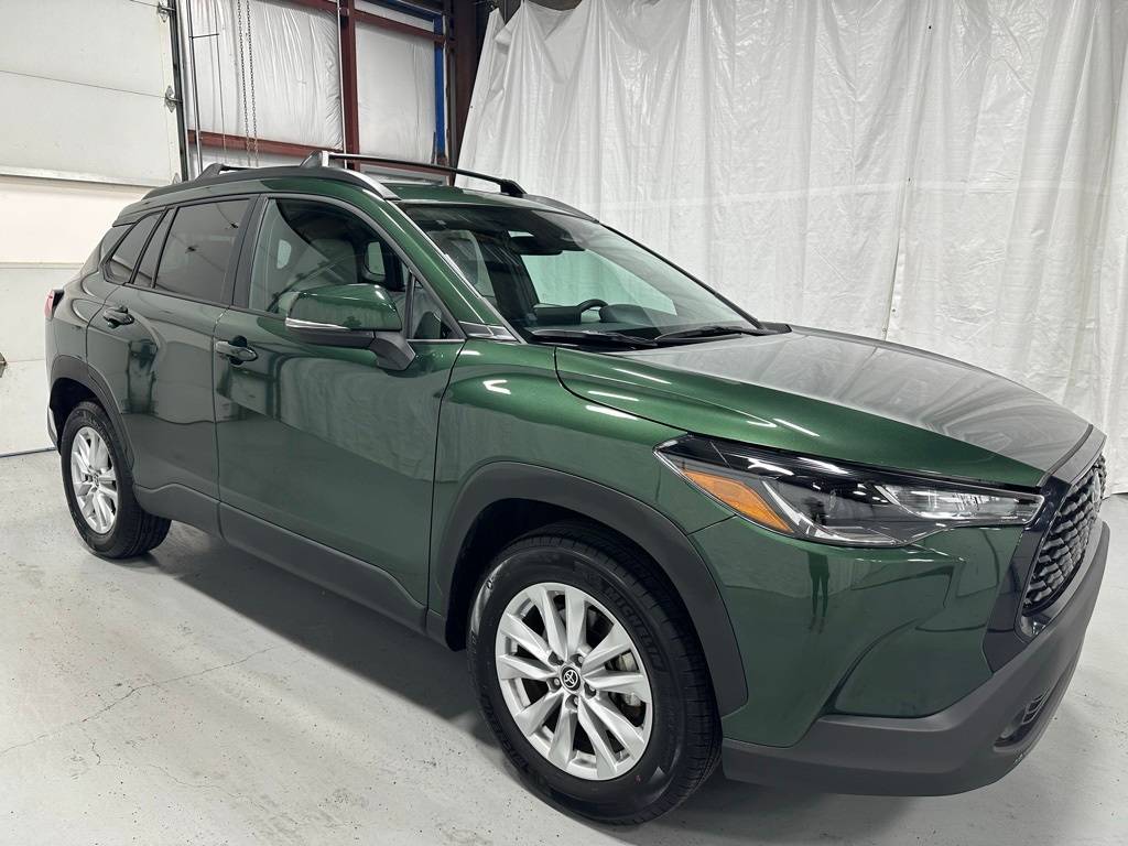 2024 Toyota Corolla Cross LE — SUV — 16,566 mi — Middletown, PA