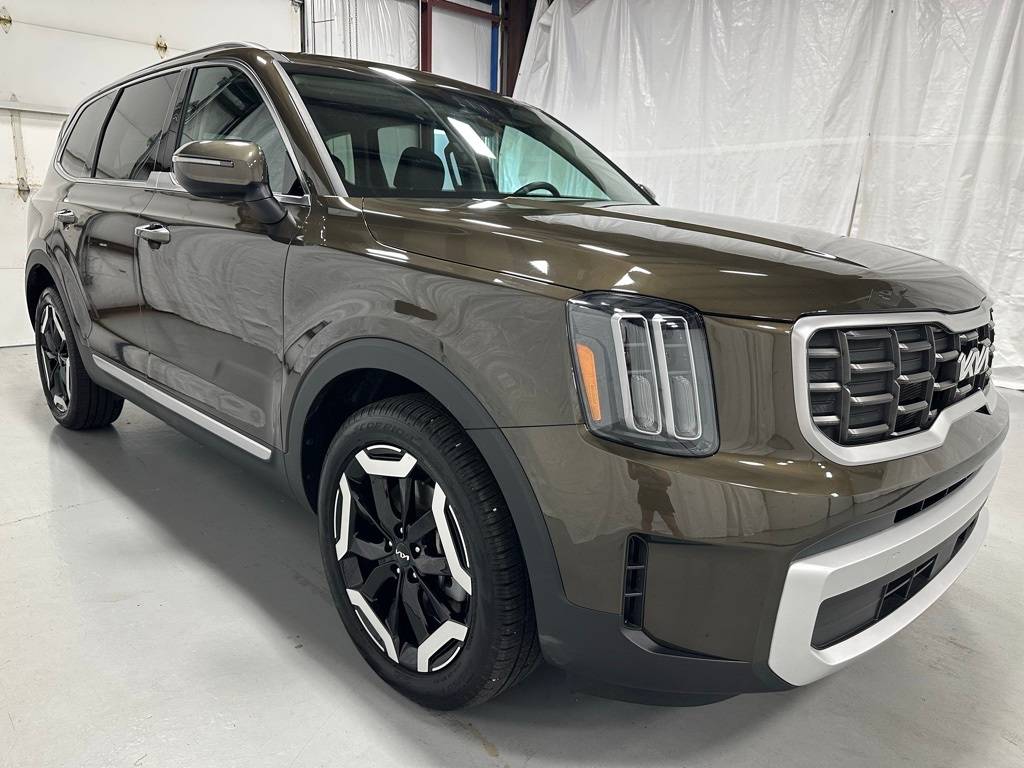 2025 Kia Telluride S — SUV — 18,209 mi — Middletown, PA