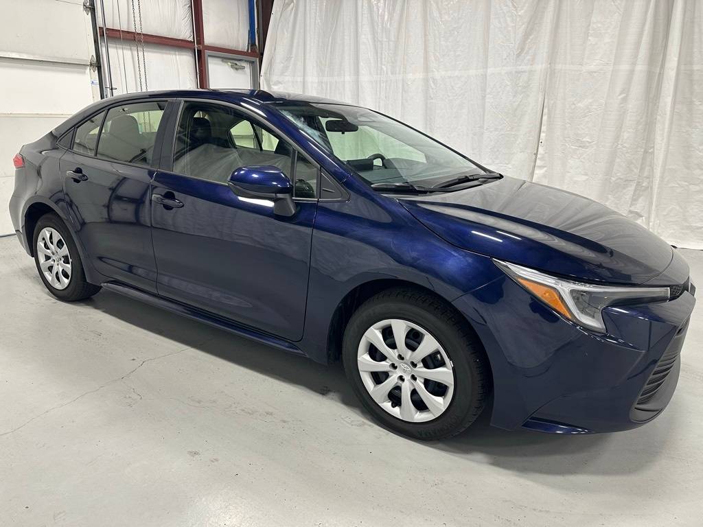 2025 Toyota Corolla Hybrid LE — Sedan — 8,200 mi — Middletown, PA