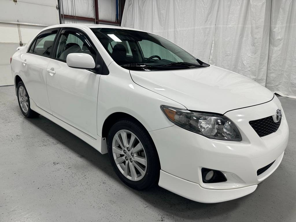 2010 Toyota Corolla Base — Sedan — 50,644 mi — Middletown, PA