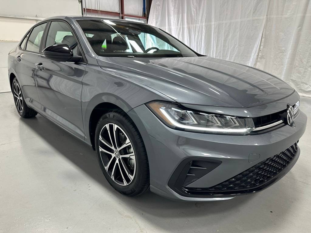 2025 Volkswagen Jetta Sport — Sedan — 12,505 mi — Middletown, PA