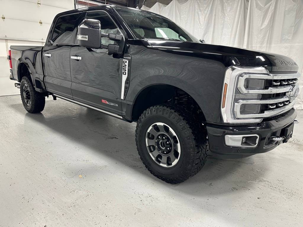 2024 Ford Super Duty F-250 Platinum — Pickup Truck — 17,840 mi — Middletown, PA