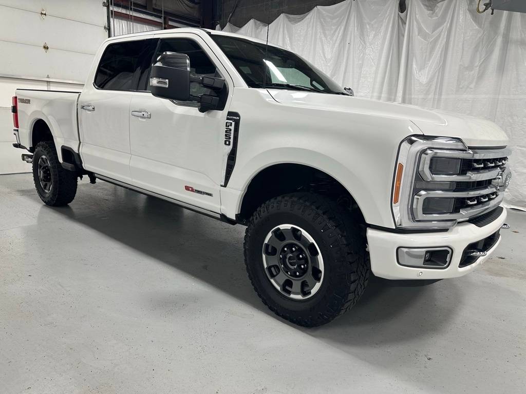 2023 Ford Super Duty F-250 Platinum — Pickup Truck — 37,167 mi — Middletown, PA