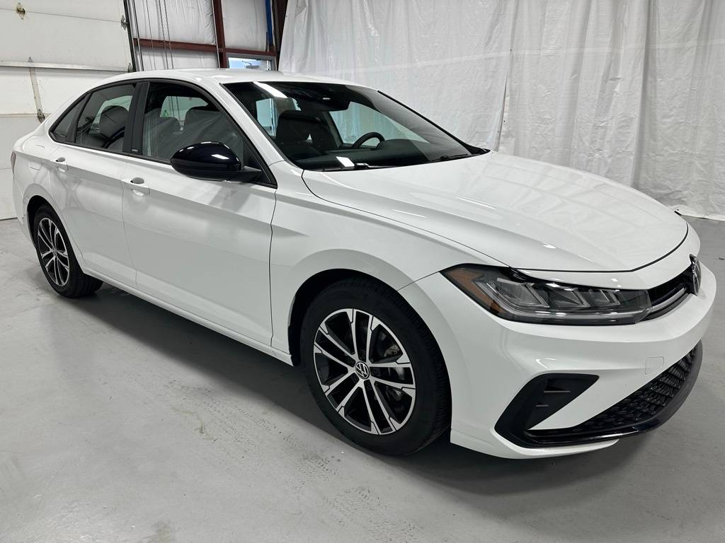 2025 Volkswagen Jetta Sport — Sedan — 12,986 mi — Middletown, PA