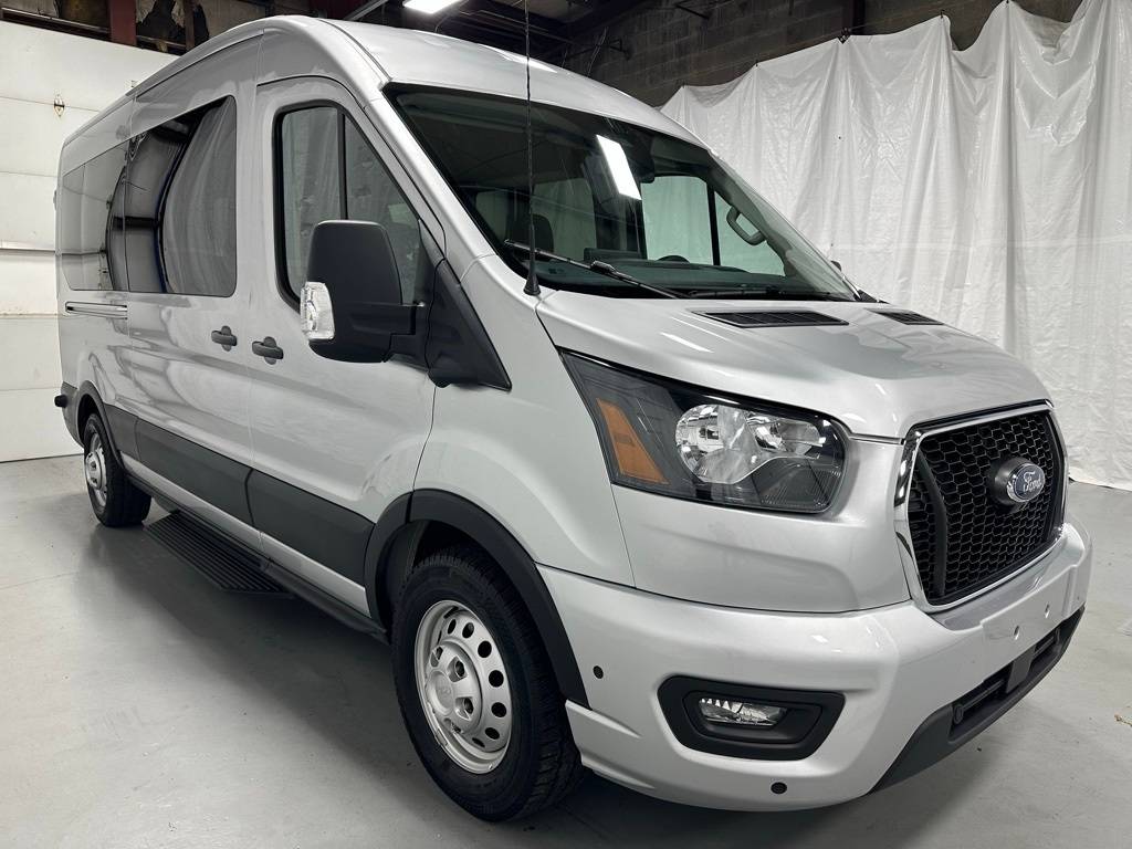 2024 Ford Transit Passenger Wagon T-350 XLT — Passenger Van — 25,244 mi — Middletown, PA