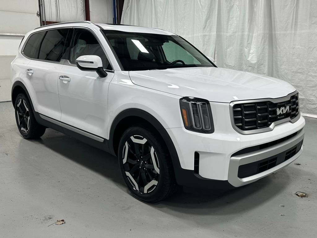 2025 Kia Telluride S — SUV — 10,589 mi — Middletown, PA