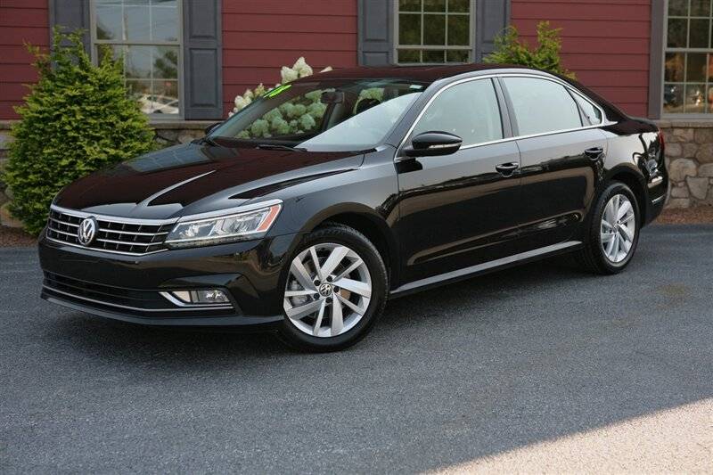 2018 Volkswagen Passat 2.0T SE — Sedan — 99,136 mi — Strasburg, PA