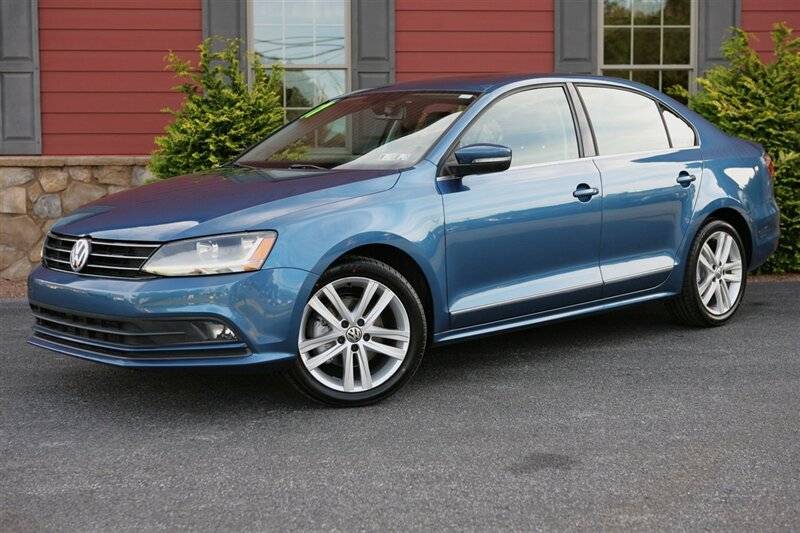 2017 Volkswagen Jetta 1.8T SEL — Sedan — 59,401 mi — Strasburg, PA