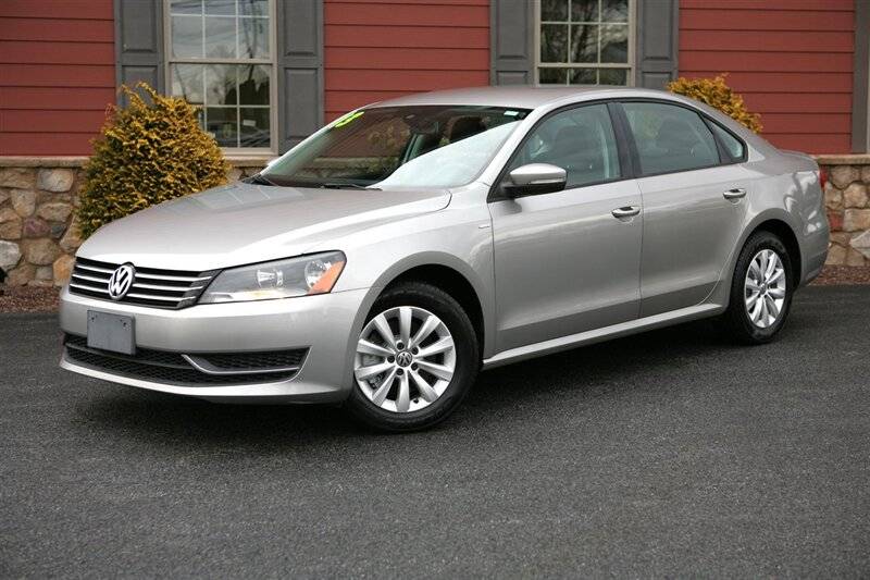 2013 Volkswagen Passat Wolfsburg Edition — Sedan — 74,859 mi — Strasburg, PA