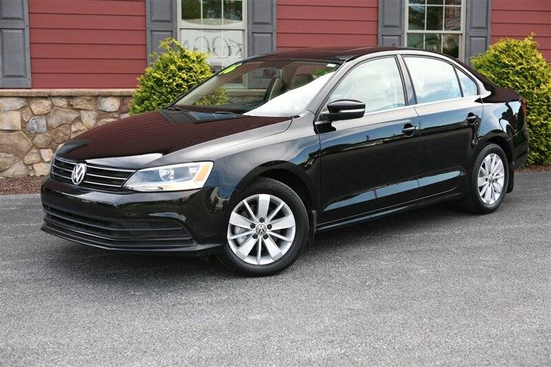 2016 Volkswagen Jetta 1.4T SE — Sedan — 49,185 mi — Strasburg, PA