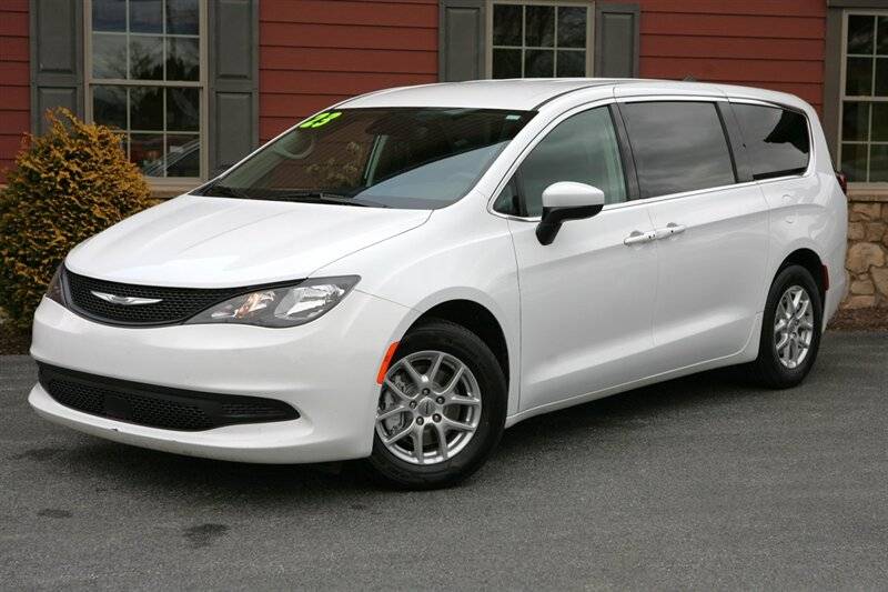 2023 Chrysler Voyager LX — Minivan — 54,309 mi — Strasburg, PA
