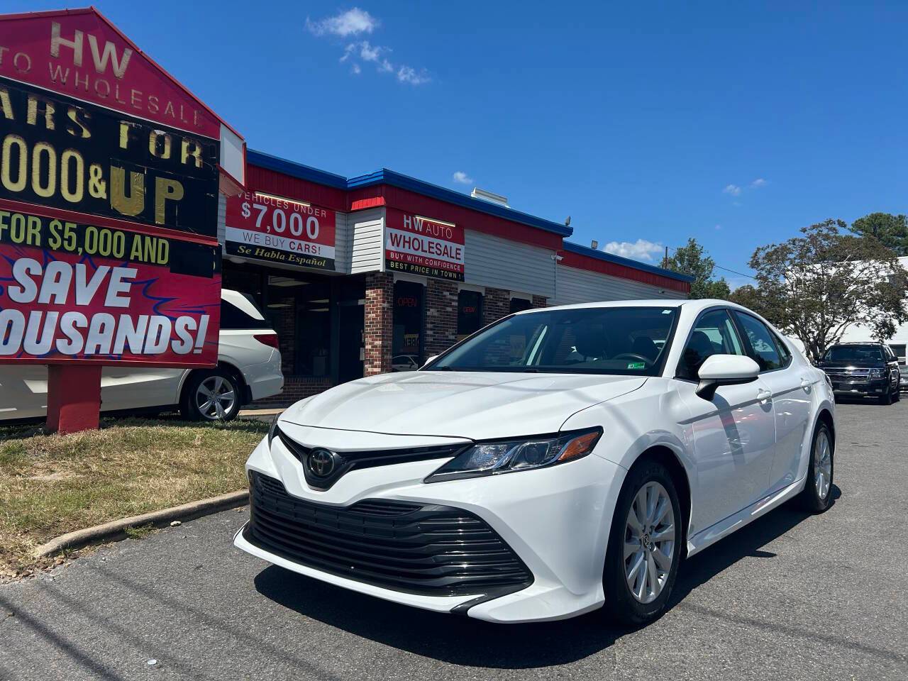 2020 Toyota Camry LE — Sedan — 122,428 mi — Norfolk, VA