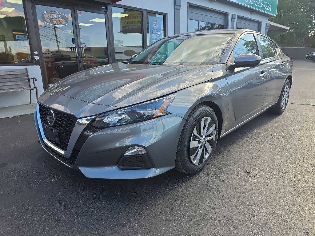 2022 Nissan Altima S — Sedan — 115,870 mi — Knoxville, TN