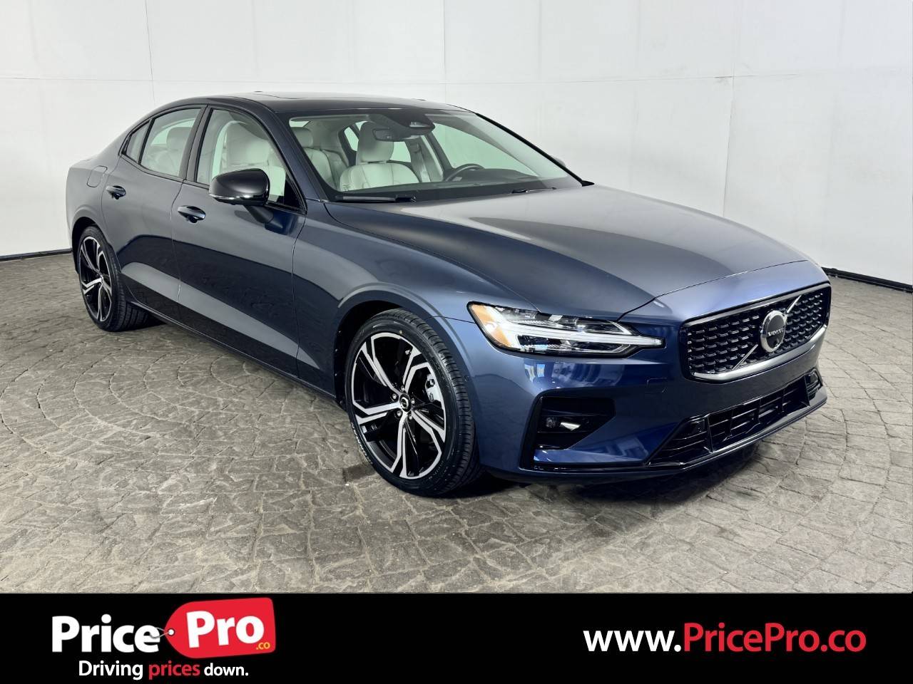 2024 Volvo S60 Ultimate — Sedan — 10,456 mi — Maumee, OH
