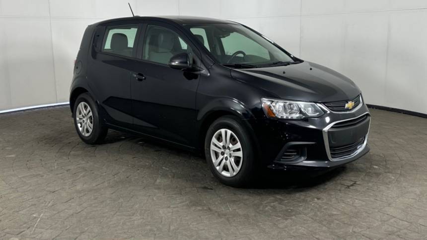 2020 Chevrolet Sonic LT — Sedan — 58,956 mi — Maumee, OH