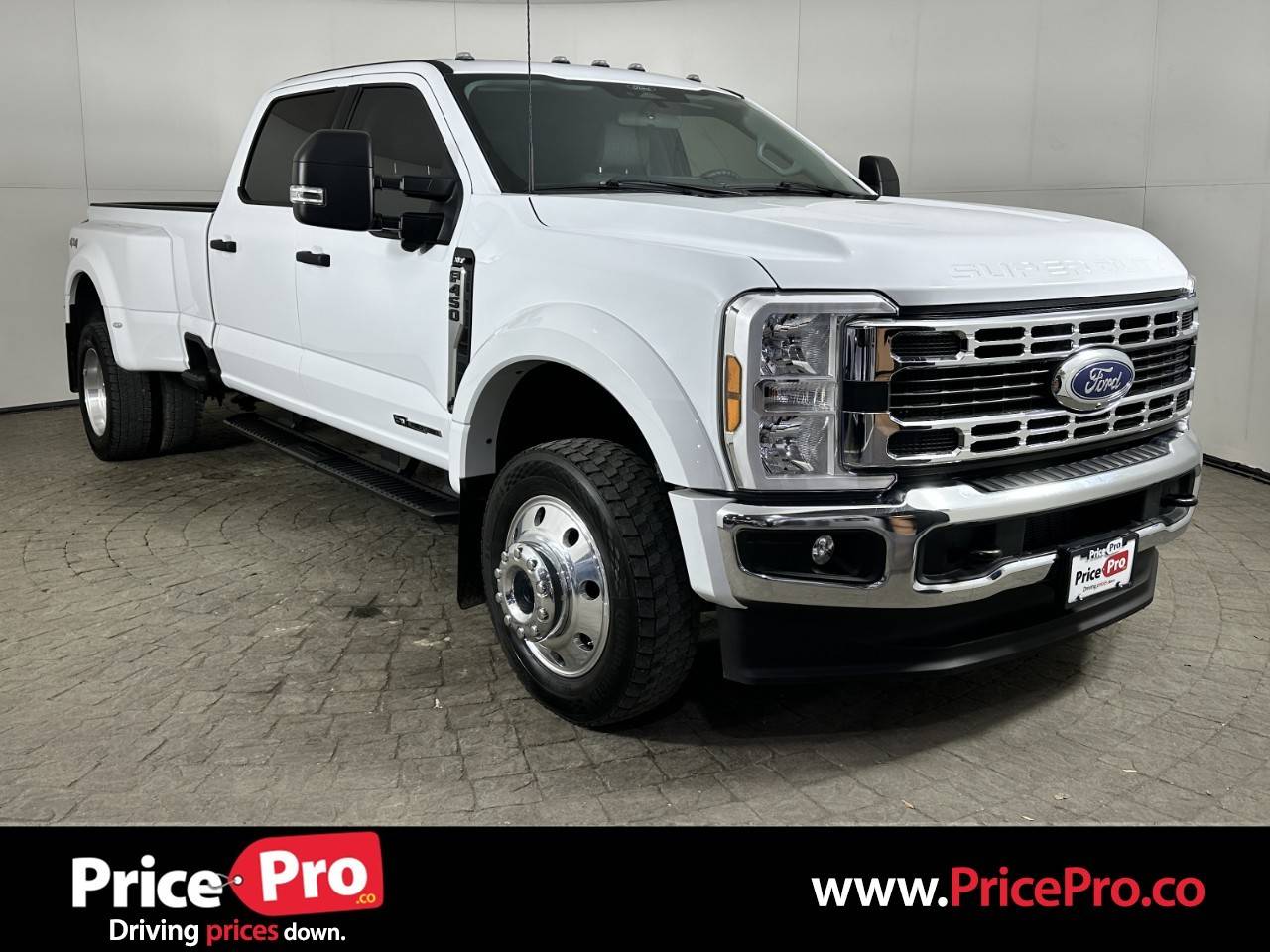 2024 Ford Super Duty F-450 XLT — Pickup Truck — 15,592 mi — Maumee, OH