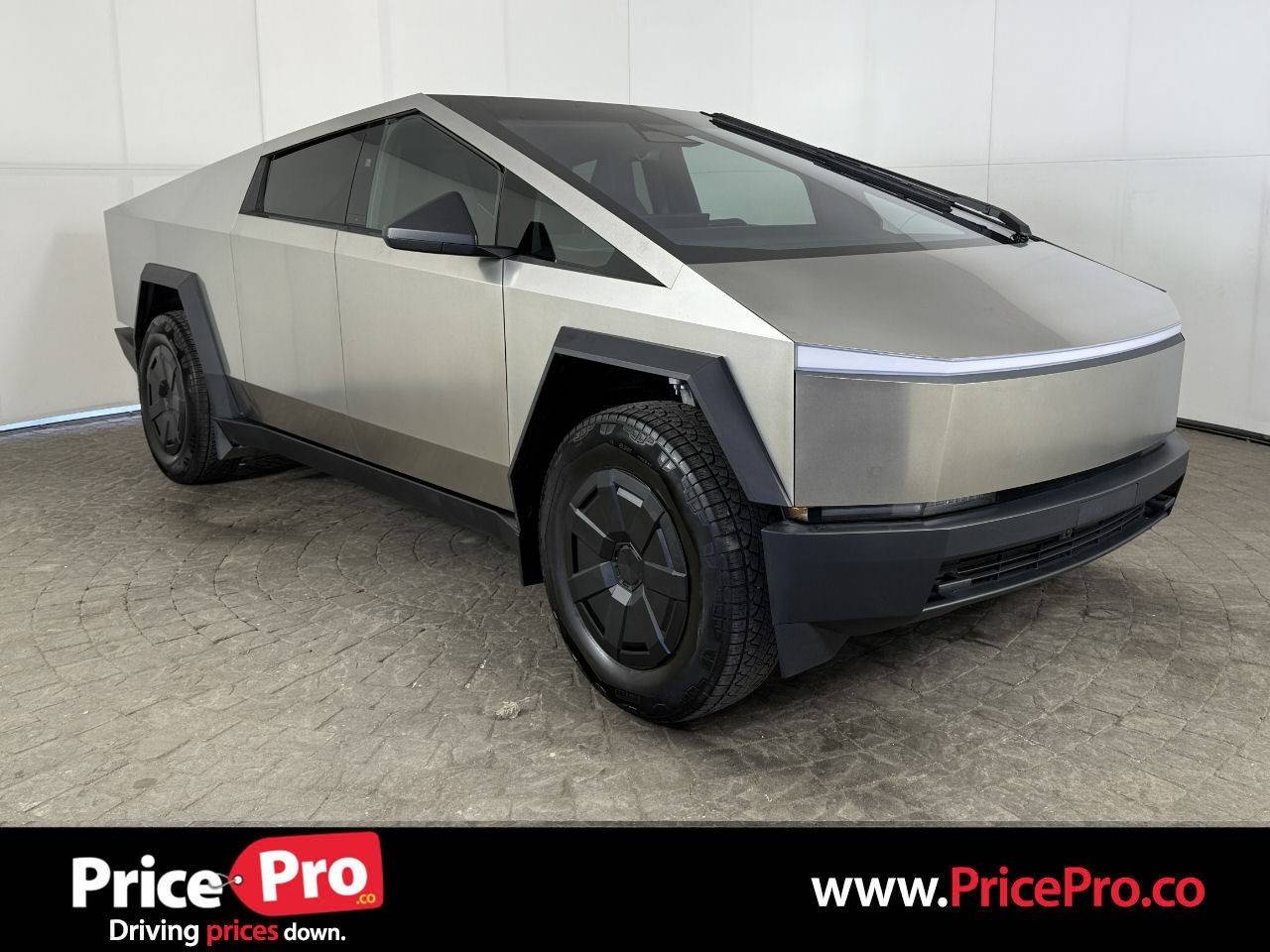 2024 Tesla Cybertruck Standard — Pickup Truck — 10,370 mi — Maumee, OH