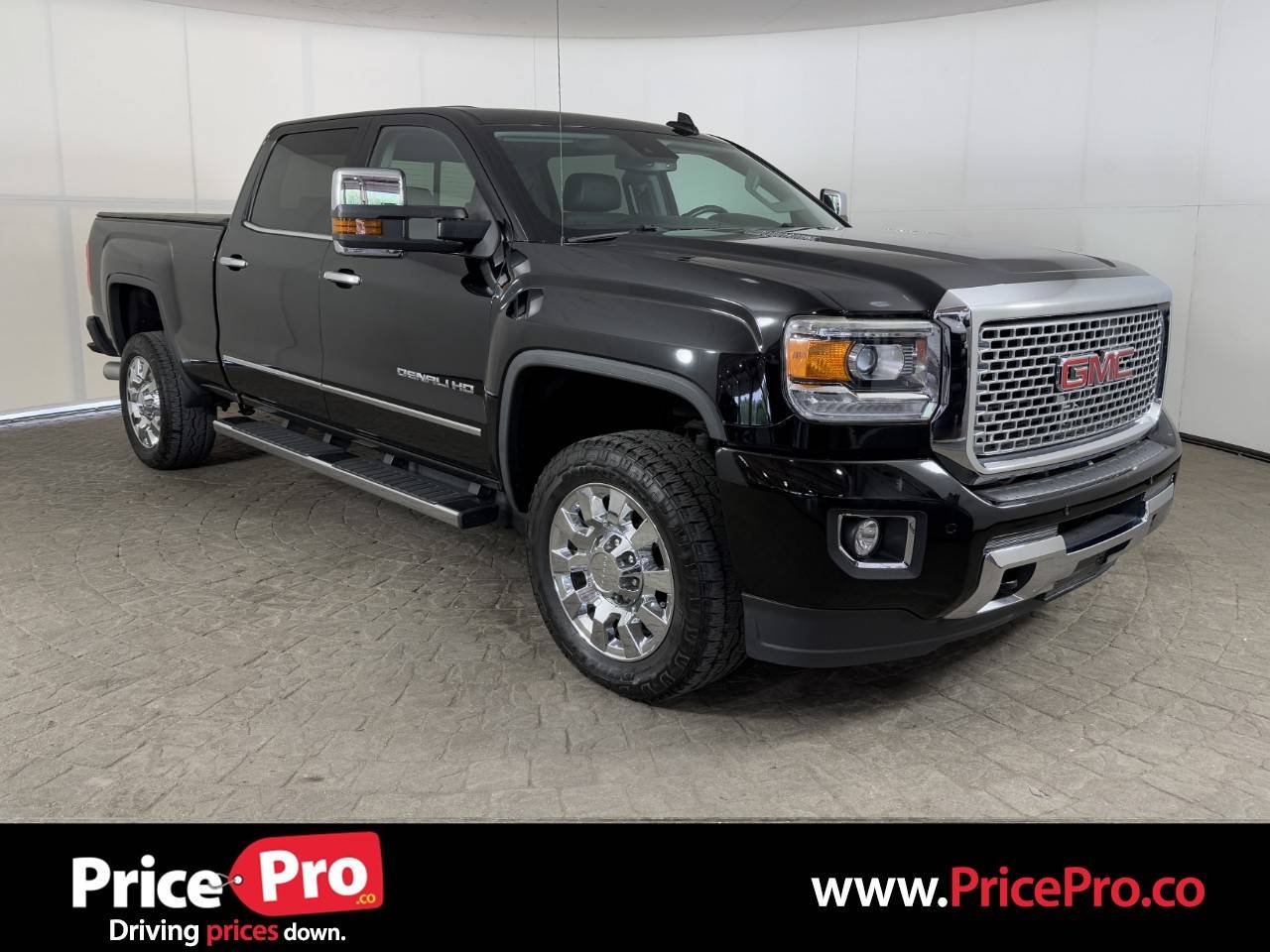 2016 GMC Sierra 2500HD Denali — Pickup Truck — 49,972 mi — Maumee, OH
