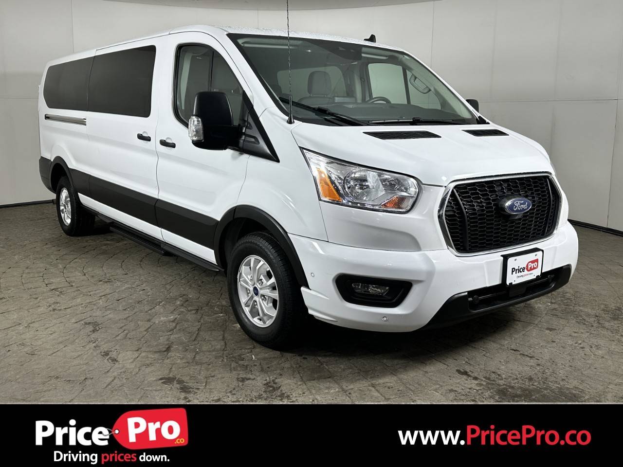 2021 Ford Transit Passenger Wagon T-350 XLT — Passenger Van — 81,733 mi — Maumee, OH