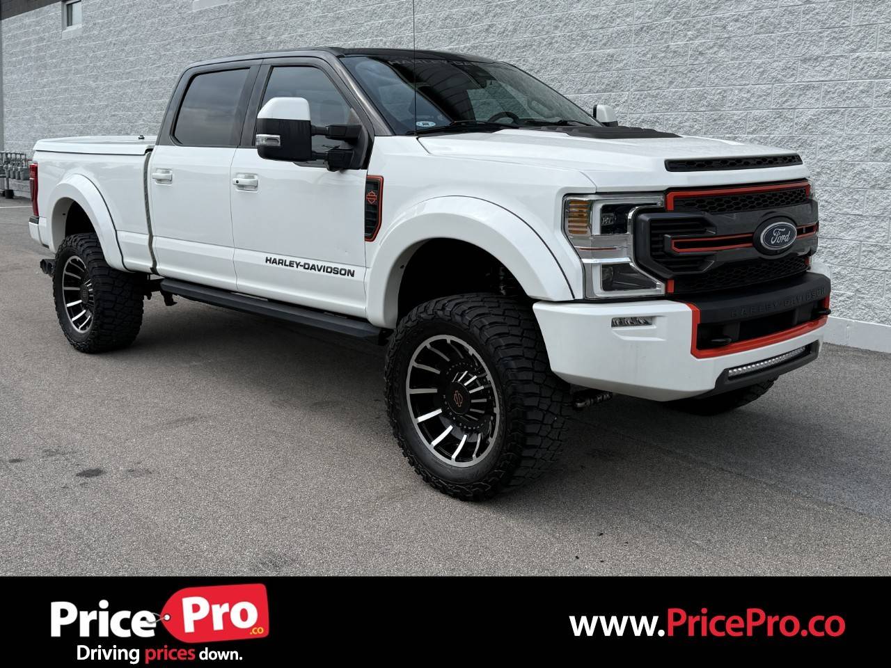 2021 Ford Super Duty F-250 LARIAT — Pickup Truck — 64,398 mi — Maumee, OH