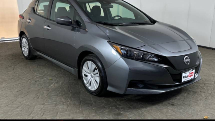 2025 Nissan LEAF S — Hatchback — 1,530 mi — Maumee, OH