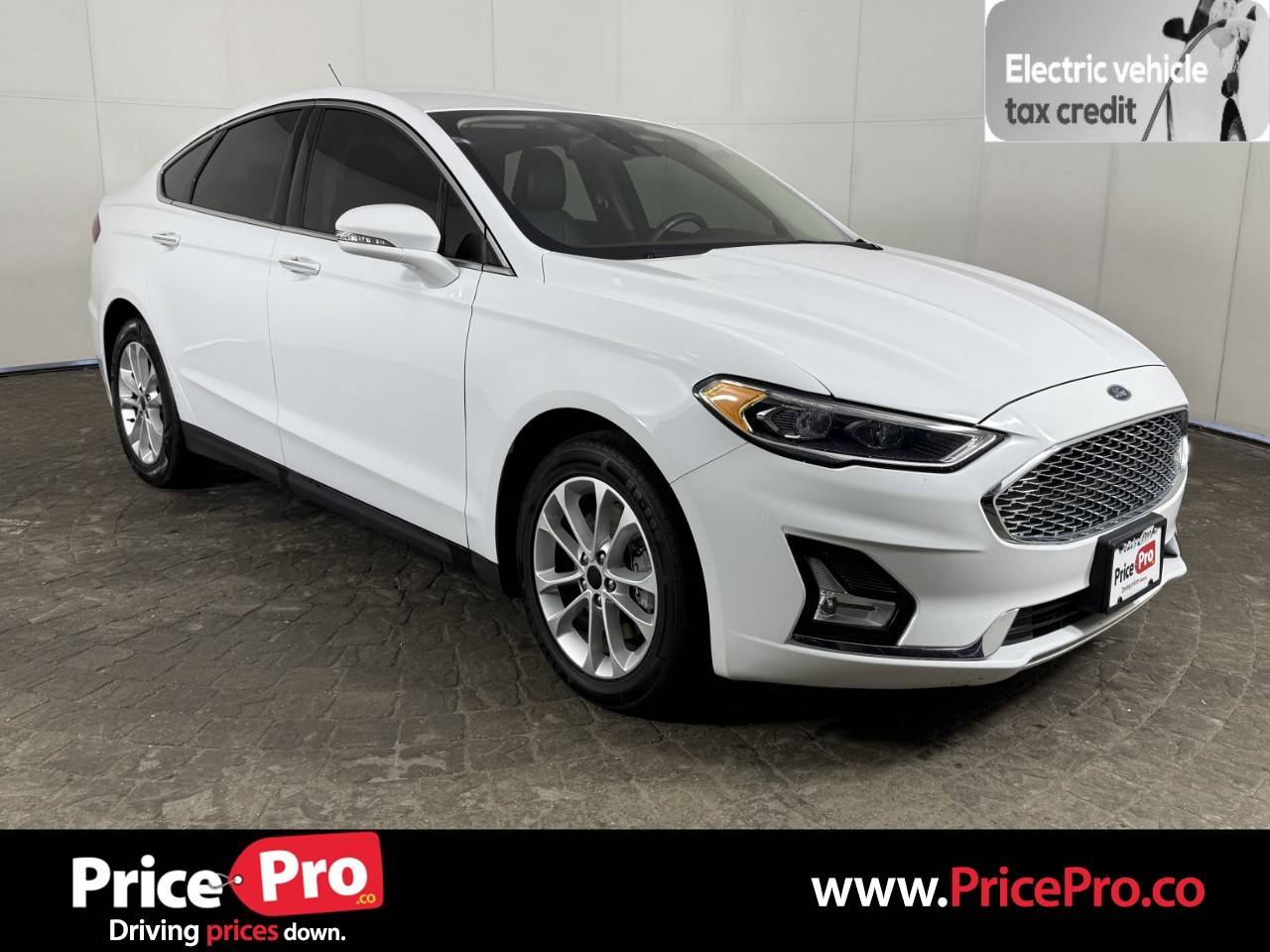 2020 Ford Fusion Energi Titanium — Sedan — 51,413 mi — Maumee, OH