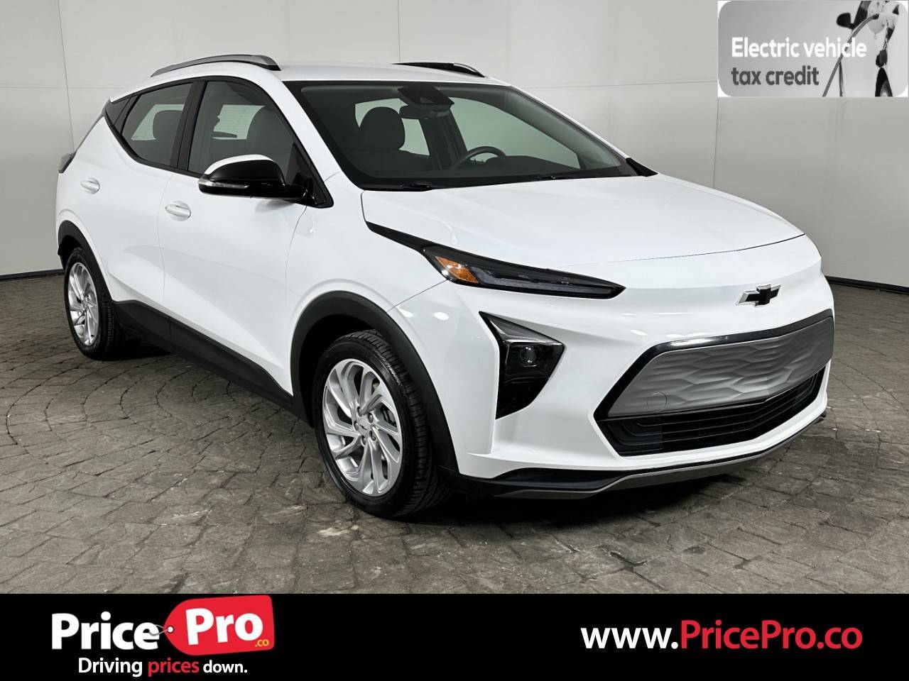 2023 Chevrolet Bolt EUV LT — SUV — 43,932 mi — Maumee, OH